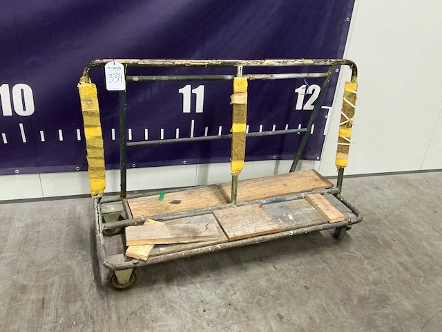 Materiaalwagen - afbeelding 1 van  4