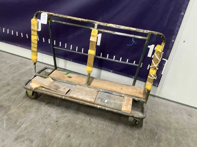 Materiaalwagen - afbeelding 3 van  4