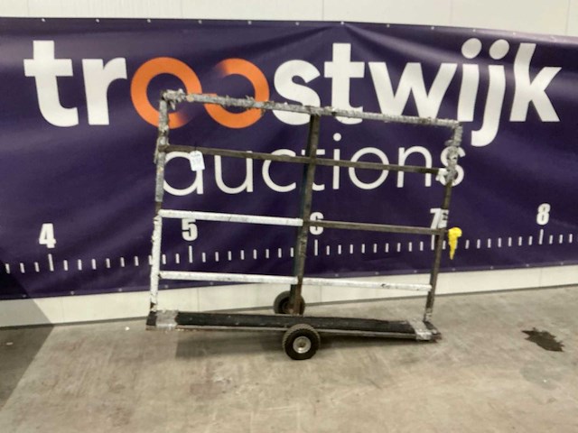 Materiaalwagen - afbeelding 1 van  6