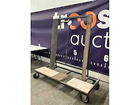 Materiaalwagen - afbeelding 3 van  4