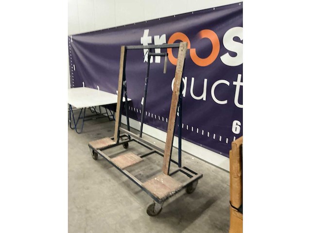 Materiaalwagen - afbeelding 3 van  5