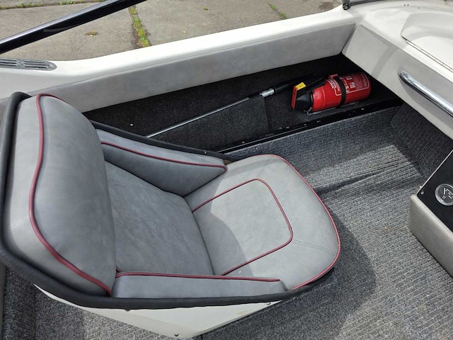 Mator - speedboot 130 pk inboard met trailer - afbeelding 15 van  39