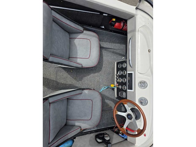 Mator - speedboot 130 pk inboard met trailer - afbeelding 19 van  39