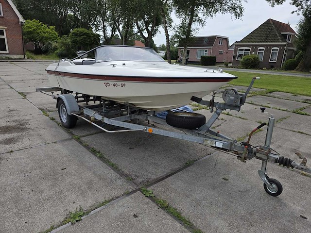 Mator - speedboot 130 pk inboard met trailer - afbeelding 12 van  39