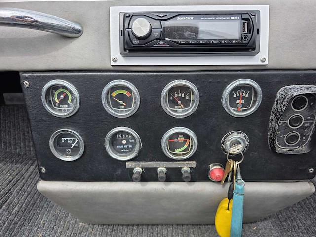 Mator - speedboot 130 pk inboard met trailer - afbeelding 21 van  39