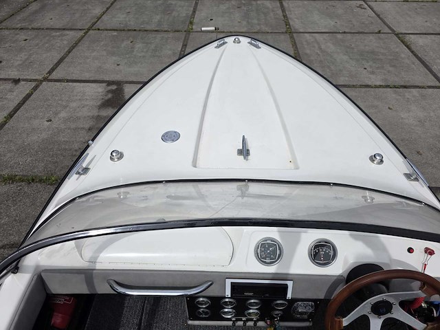 Mator - speedboot 130 pk inboard met trailer - afbeelding 24 van  39