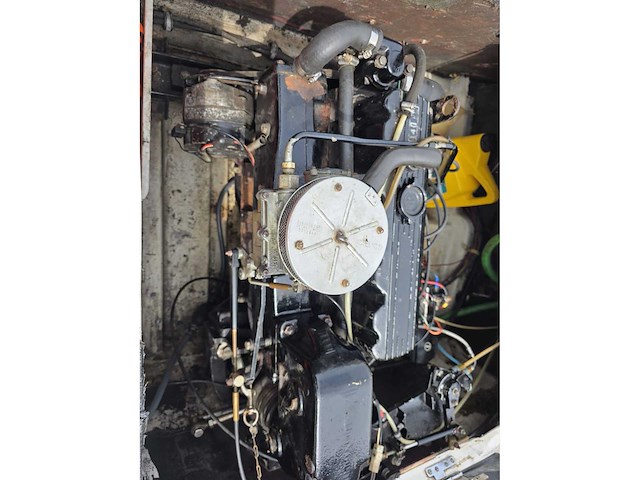 Mator - speedboot 130 pk inboard met trailer - afbeelding 31 van  39