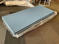 Matras (100x) - afbeelding 1 van  8