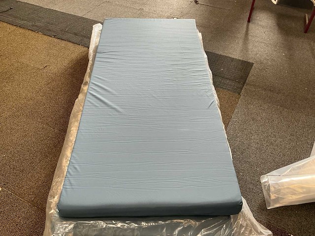 Matras (100x) - afbeelding 2 van  8