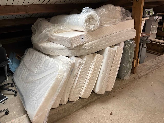 Matras (13x) - afbeelding 1 van  6