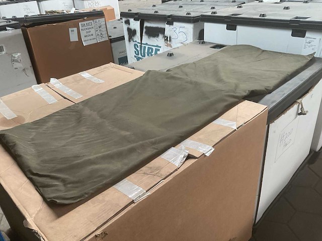 Matras - afbeelding 1 van  2