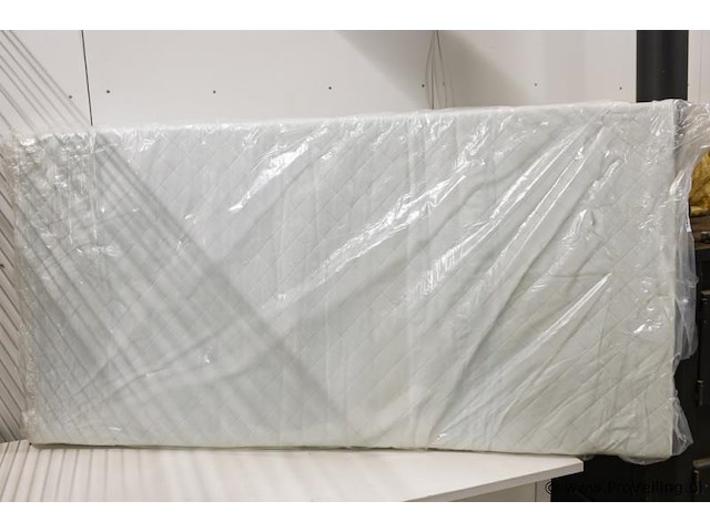 Matras - afbeelding 1 van  1