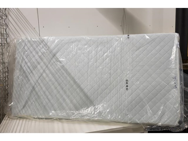 Matras - afbeelding 1 van  1
