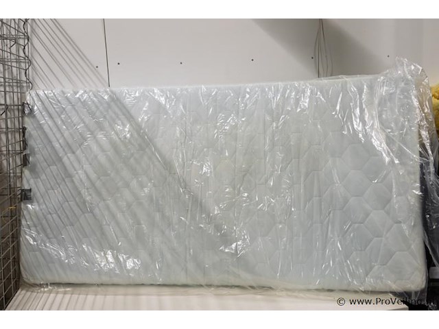 Matras - afbeelding 1 van  1