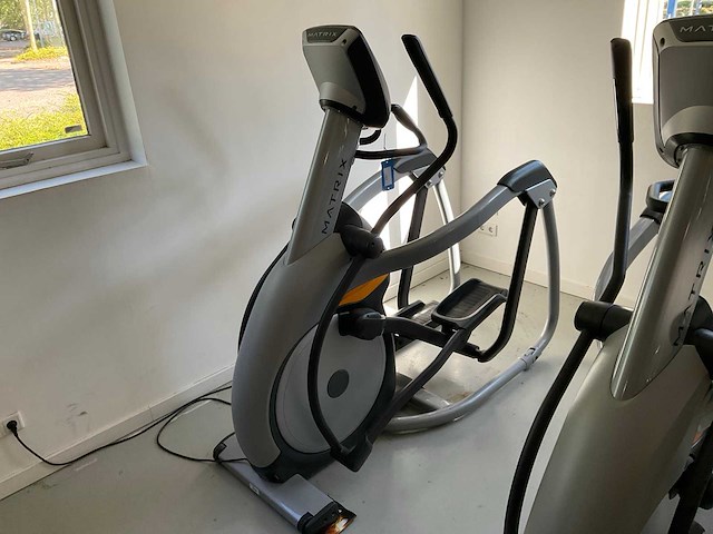 Matrix a-3x-02-c crosstrainer - afbeelding 3 van  5