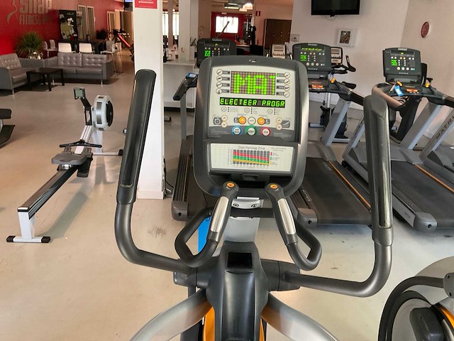 Matrix a-3x-02-c crosstrainer - afbeelding 3 van  4