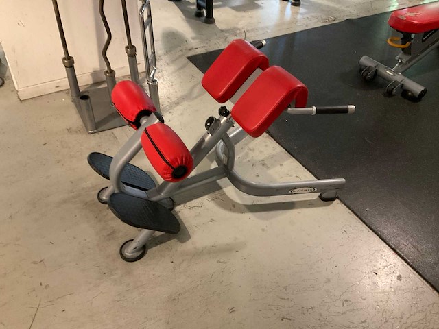 Matrix glute machine - afbeelding 2 van  3