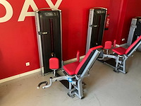 Matrix hip adductor/abductor - afbeelding 1 van  3