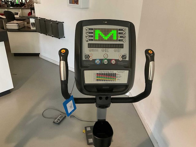 Matrix hure-3x-01-c spinningbike - afbeelding 3 van  3