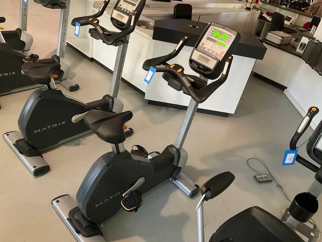 Matrix hure-3x-01-c spinningbike - afbeelding 4 van  4