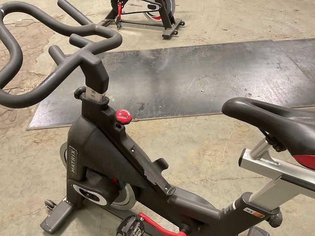 Matrix ic2 spinningbike - afbeelding 6 van  7