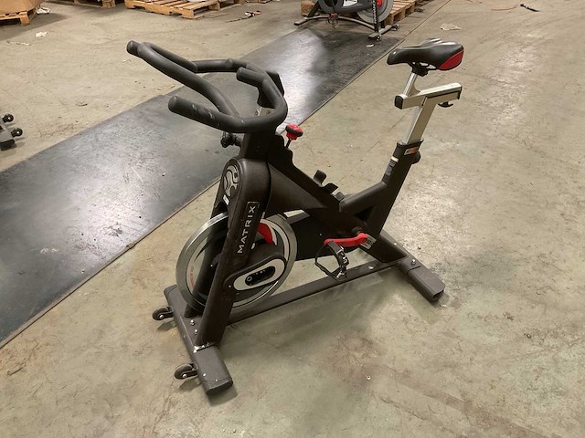 Matrix ic2 spinningbike - afbeelding 3 van  6