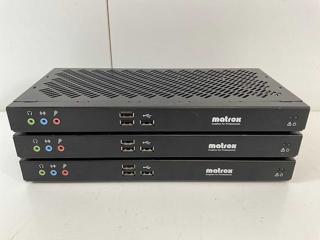 Matrox (xto2-f2408f) professional expandable video-graphics extenders (3x) - afbeelding 1 van  5