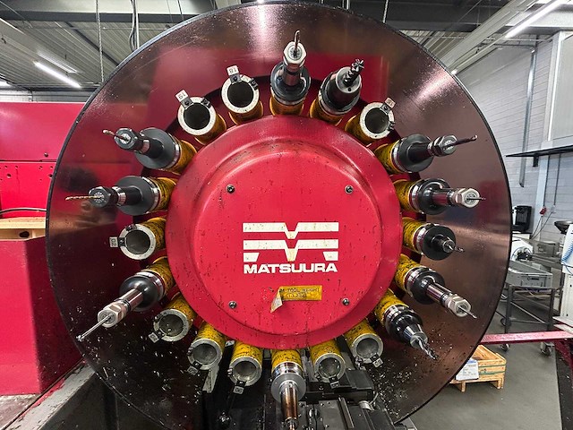 Matsuura - 1990 - mc-510v - verticale machinecentra met 20 gereedschapopnames - afbeelding 21 van  22