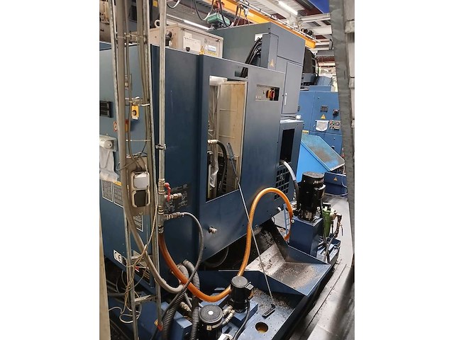 Matsuura - 2003 - v plus 800 - cnc freesmachine - afbeelding 20 van  25