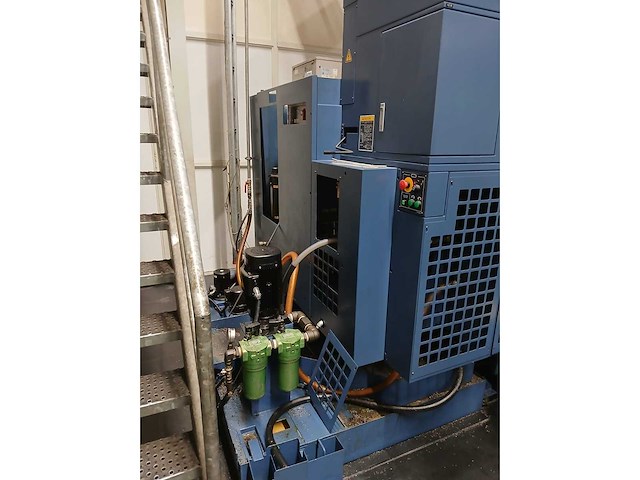 Matsuura - 2003 - v plus 800 - cnc freesmachine - afbeelding 24 van  25