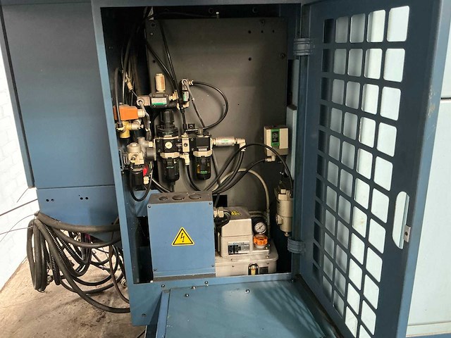 Matsuura - 2005 - v.plus 550 - verticale machinecentra - afbeelding 5 van  14