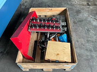 Matsuura - 2005 - v.plus 550 - verticale machinecentra - afbeelding 14 van  14