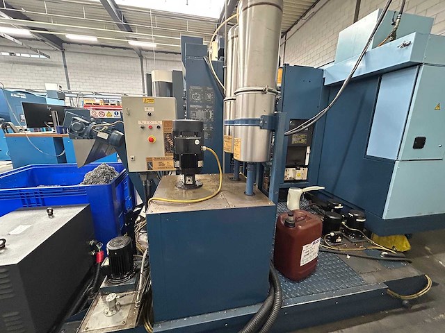 Matsuura _ yaskawa - 2004-2016 - mam72-25v _ dx 200 - verticale machinecentra - afbeelding 20 van  56