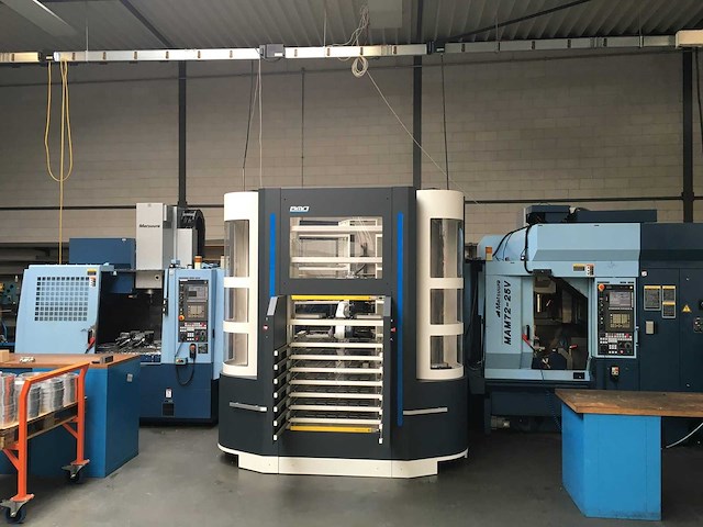 Matsuura _ yaskawa - 2004-2016 - mam72-25v _ dx 200 - verticale machinecentra - afbeelding 12 van  56