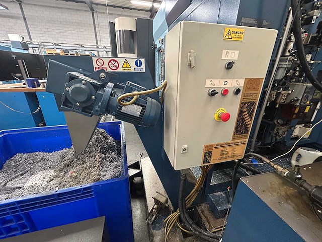 Matsuura _ yaskawa - 2004-2016 - mam72-25v _ dx 200 - verticale machinecentra - afbeelding 16 van  45