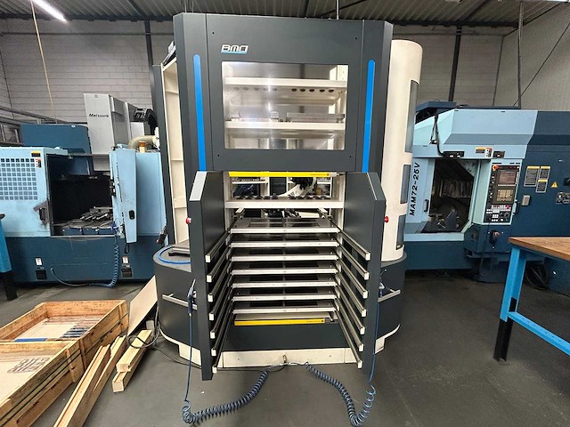 Matsuura _ yaskawa - 2004-2016 - mam72-25v _ dx 200 - verticale machinecentra - afbeelding 33 van  45