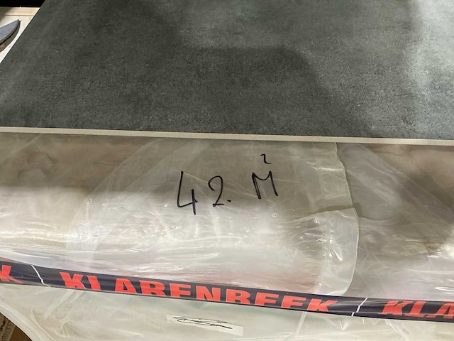 Matt grey 600x600 vloertegel 42m² - afbeelding 7 van  9