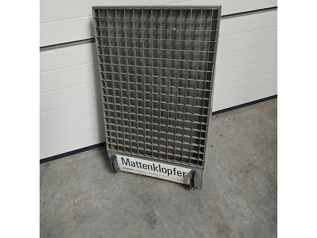 Mattenklopper, carrera - afbeelding 2 van  3