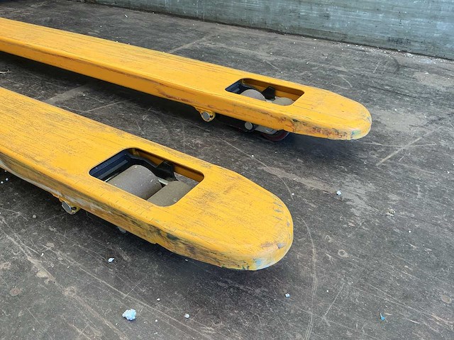 Mattral hand hydraulische palletwagen - 2ton - afbeelding 6 van  8