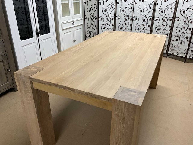 Maud eetkamertafel - afbeelding 6 van  9