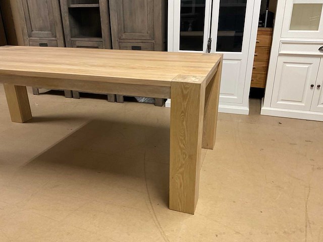 Maud eetkamertafel - afbeelding 3 van  11