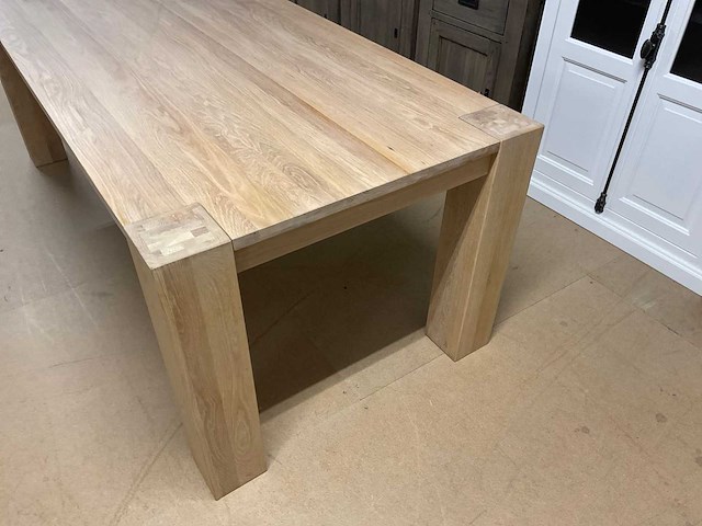 Maud eetkamertafel - afbeelding 10 van  11