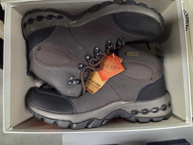 Maurer/timberland/cofra/jds - veiligheidsschoenen/vrijetijdsschoenen (64x) - afbeelding 10 van  12