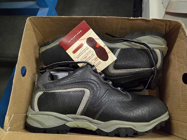 Maurer/timberland/cofra/jds - veiligheidsschoenen/vrijetijdsschoenen (64x) - afbeelding 3 van  7
