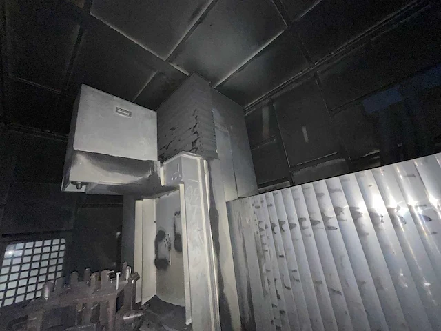 Maus - 2008 - sam1200 - slijp- en afbraammachine - afbeelding 24 van  30