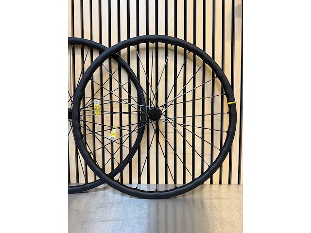 Mavic - ksyrium sl disc - wielset 28" - afbeelding 2 van  6
