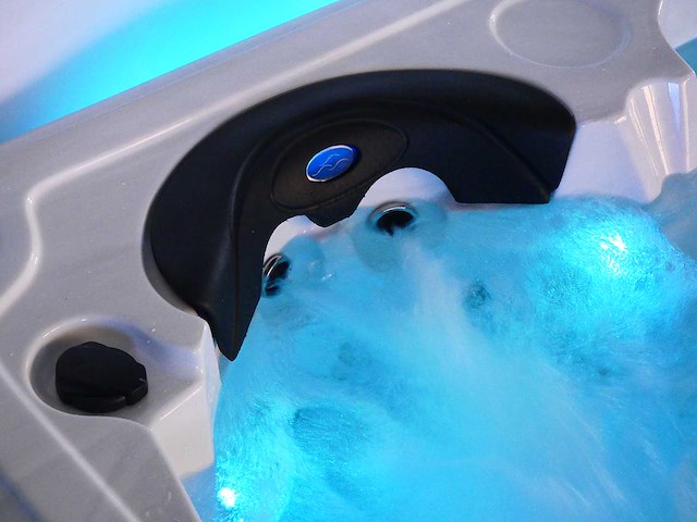 Mawialux 11-persoons zwemspa met balboa en wifi - zwart - afbeelding 27 van  68