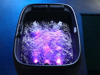 Mawialux 2-persoons vrijstaand massagebad mat zwart met bluetooth - afbeelding 7 van  10