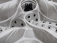 Mawialux 5-persoons buitenspa met balboa en wifi (bomvol opties en 140 massage jets) - grijze binnenkuip - afbeelding 91 van  98