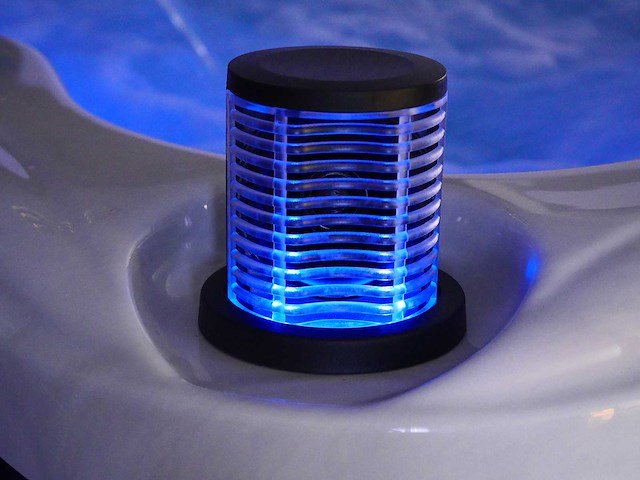 Mawialux 5-persoons buitenspa met balboa en wifi (bomvol opties en 140 massage jets) - keuze uit 3 kuip kleuren - afbeelding 43 van  207